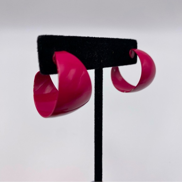Vintage 1980s Pink Enamel Metal Hoop Post Earrings - Picture 3 of 8